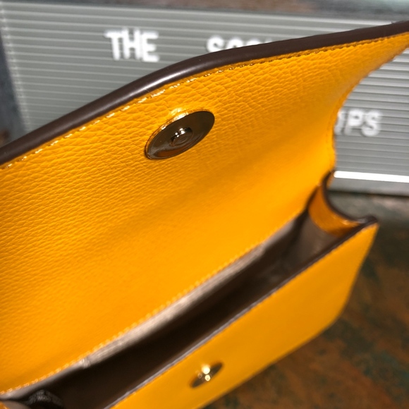DKNY Elissa Leather Belt Bag Yellow/Marigold NWOT - Picture 6 of 11